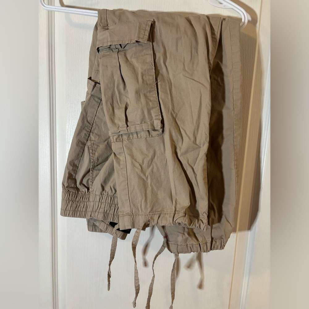Cargo pants